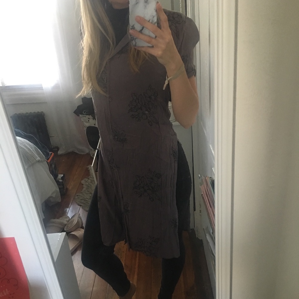 Lulu’s slit side long-line tunic top